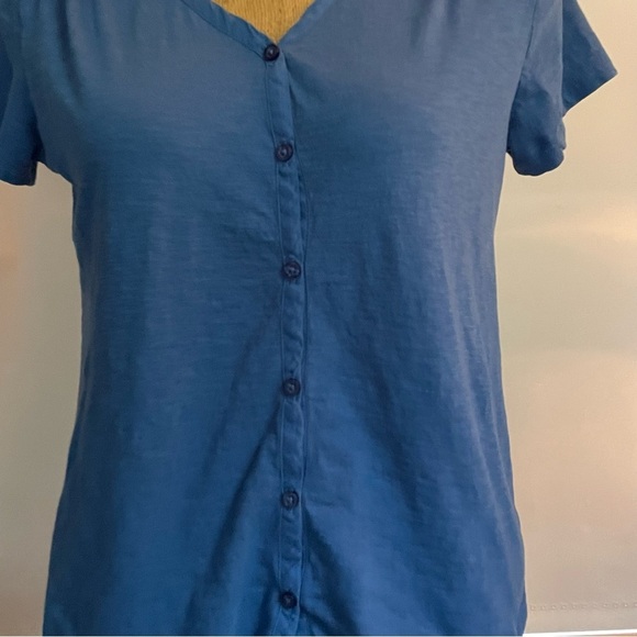 Orvis Blue v-neck button down Women's Top royal blue size small 100% cotton - Picture 2 of 7